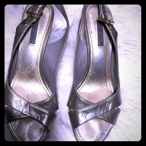 Louis Vuitton Sandal Moderately Worn Authentic !!